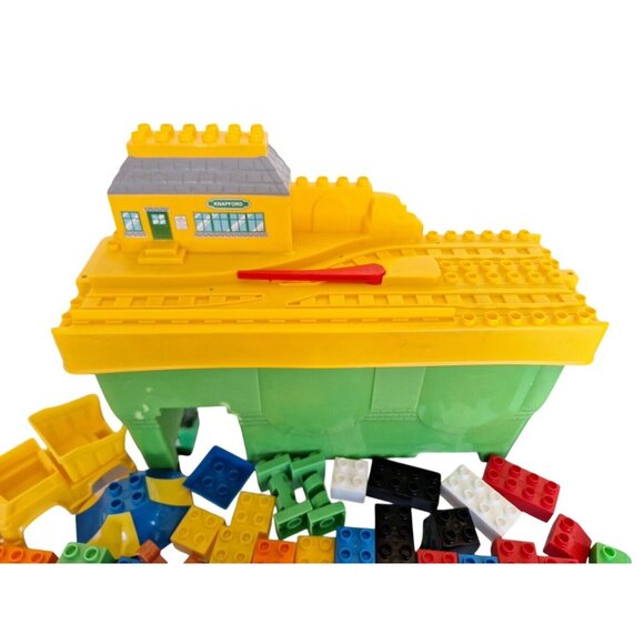 Mega Bloks Knapford Station Case Thomas & Friends 140 Pc Incomplete Lot - Picture 2 of 10